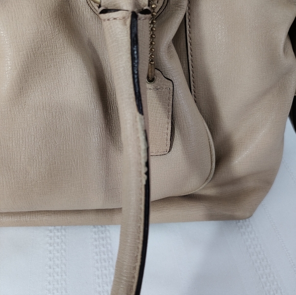 Coach Addison Spectacular Handcrafted Beige Leather Satchel Tote Shoulder Bag - Picture 12 of 14